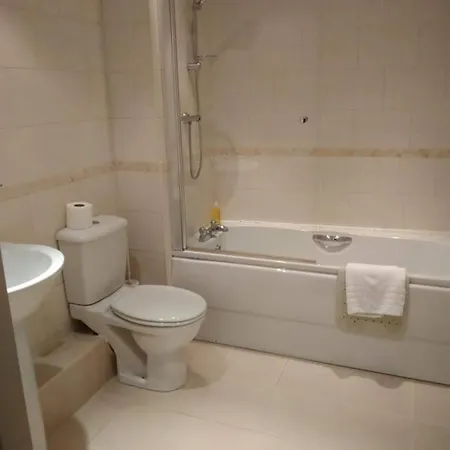 Victoria Cloisters Apartamento *