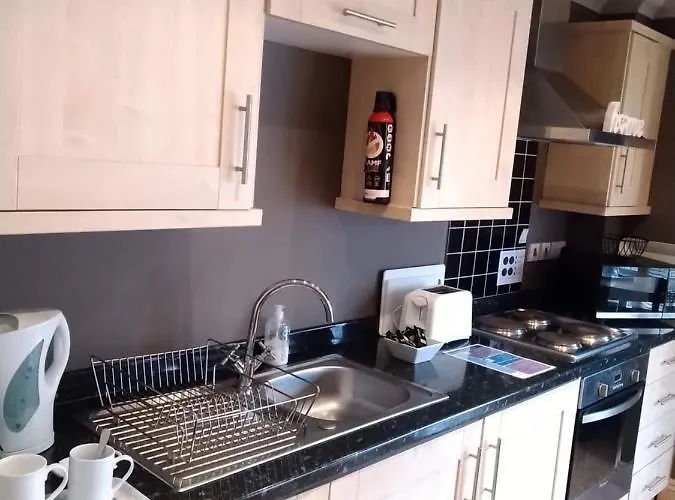 Victoria Cloisters Apartment